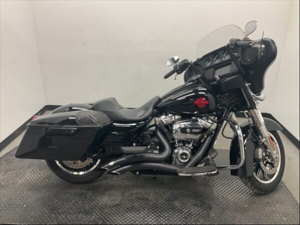 Harley Davidson Electra Glide FLHT 2020  10,072 K'ms