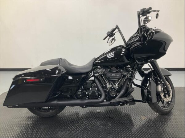 Harley Davidson Road Glide FLTRXS Special 2023 1512 Km's