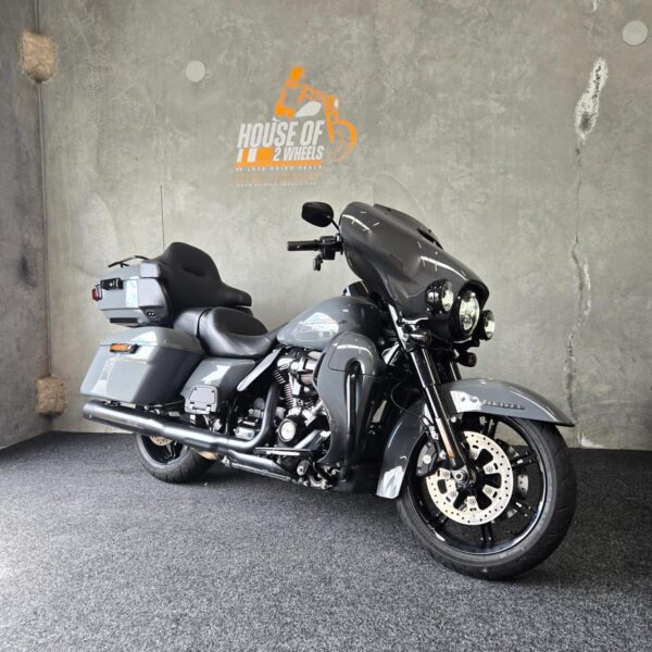 Harley Davidson Ultra Limited 2023, 3000kms,