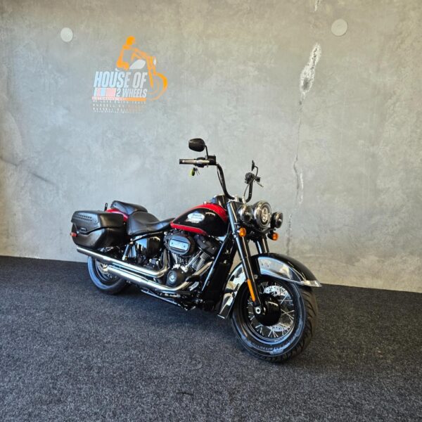 Harley Davidson Heritage Classic 2022