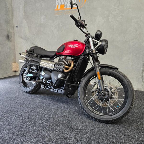 Truimph Street Scrambler 900