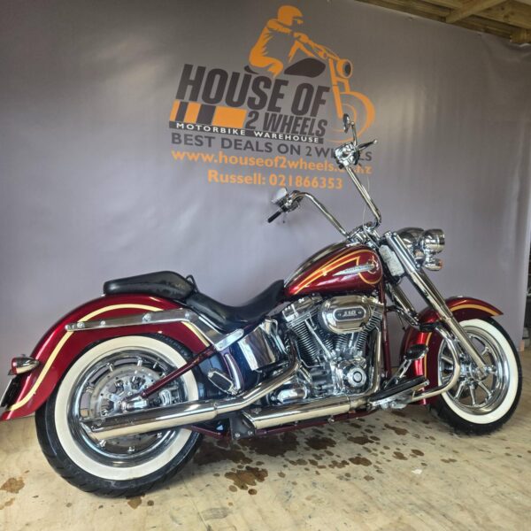 Harley Davidson, CVO Softtail Deluxe, 110 Screaming Eagle
