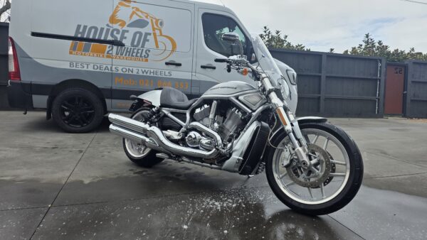 Harley Davidson, Night Rod 100 year anniversary